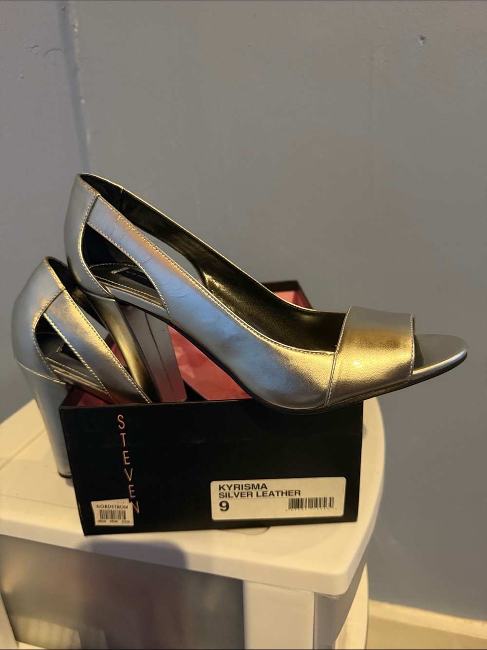 Steve Madden Silver Leather Open-Toe Block Heels